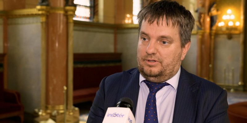 Infoparlament 2024 - Kormányzati fókusz a mesterséges intelligencia fejlesztéseket illetően