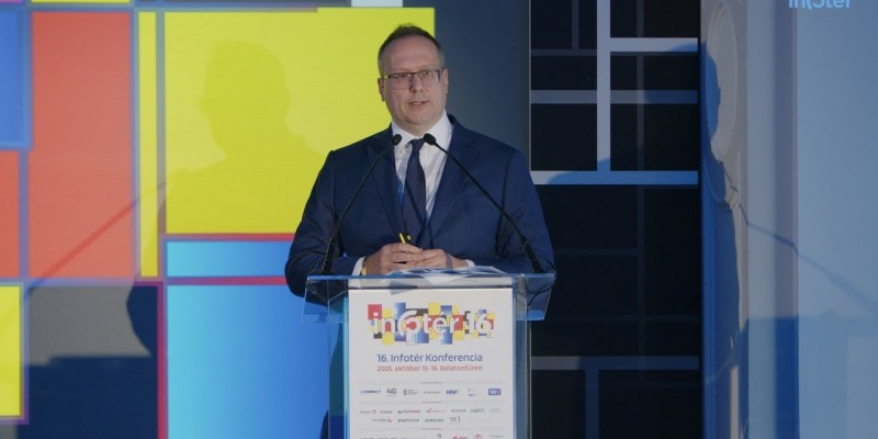 Infotér 16 – Vállalkozások és eredmények a digitalizáció területén – Dr. Solymár Károly Balázs előadása