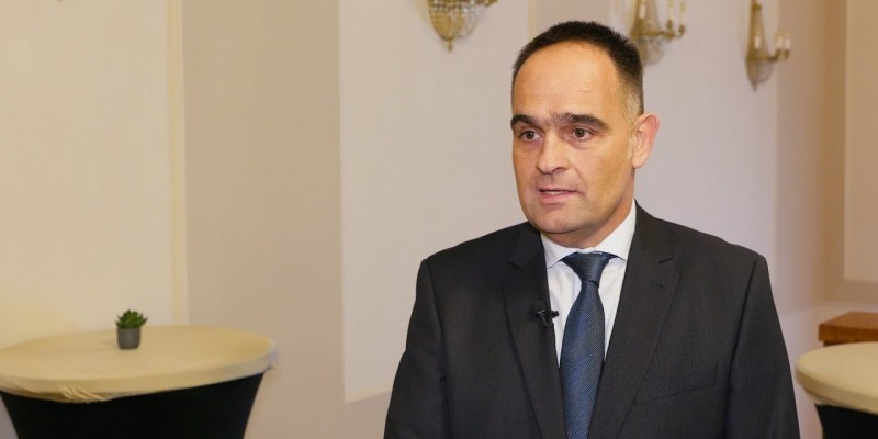 Innováció. Hatékonyság. Technológia.